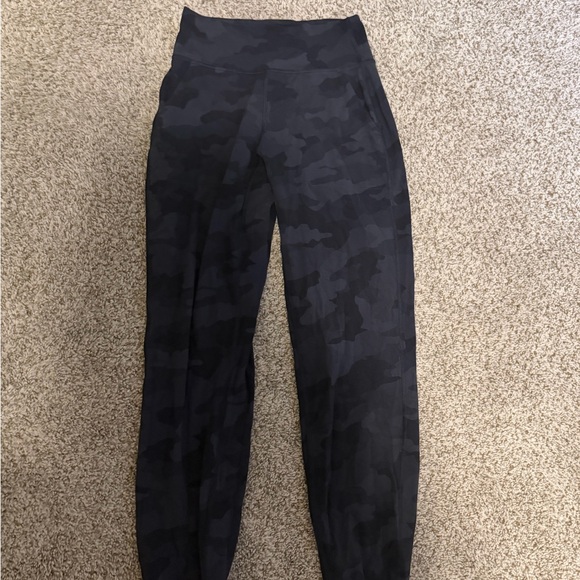lululemon athletica Pants - Lululemon Athletica Black Camouflage Joggers